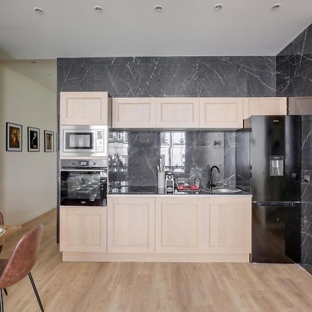 175 Suite Lea - Superb Apartment In Париж Екстериор снимка