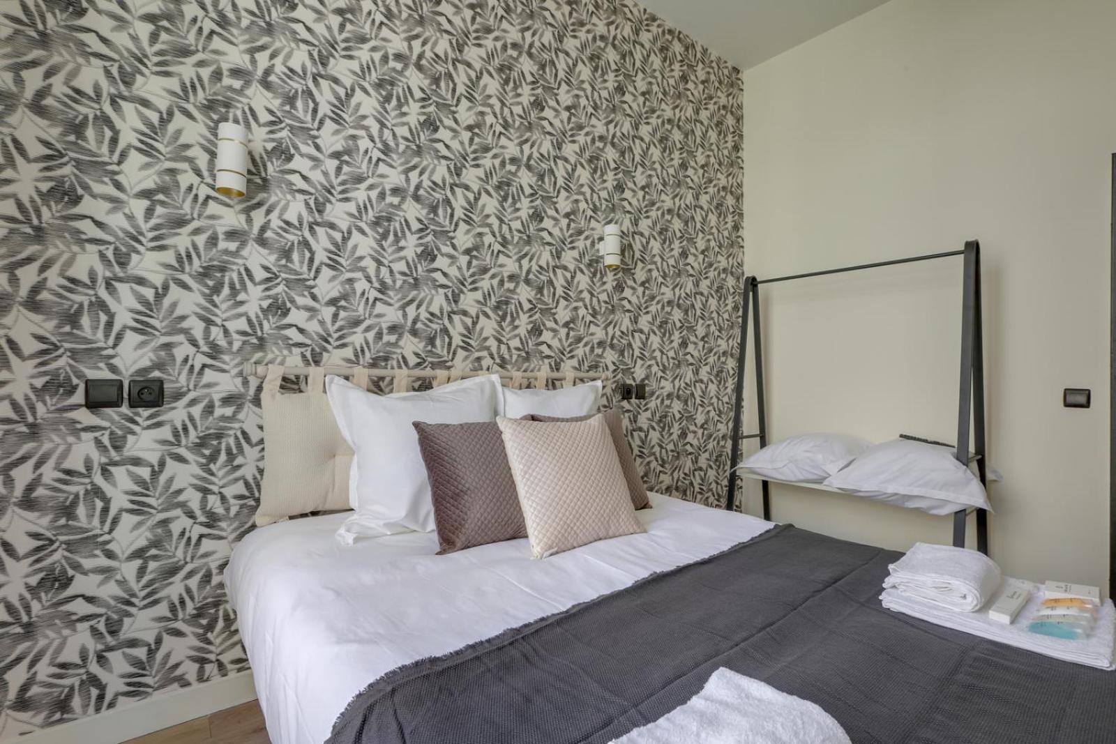 175 Suite Lea - Superb Apartment In Париж Екстериор снимка